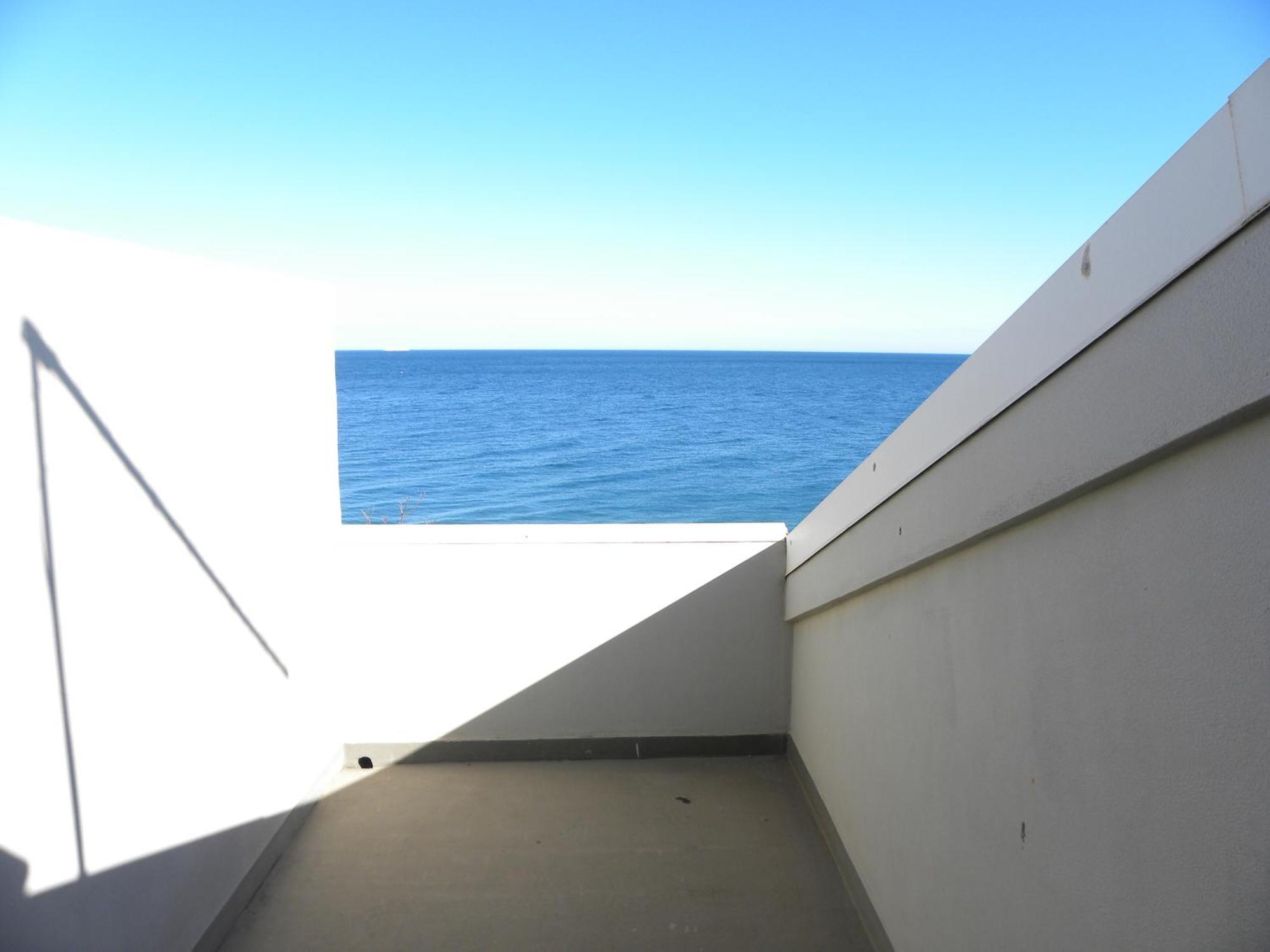 Mirone Apartment Fronte Mare Beachfront House Roccalumera Buitenkant foto