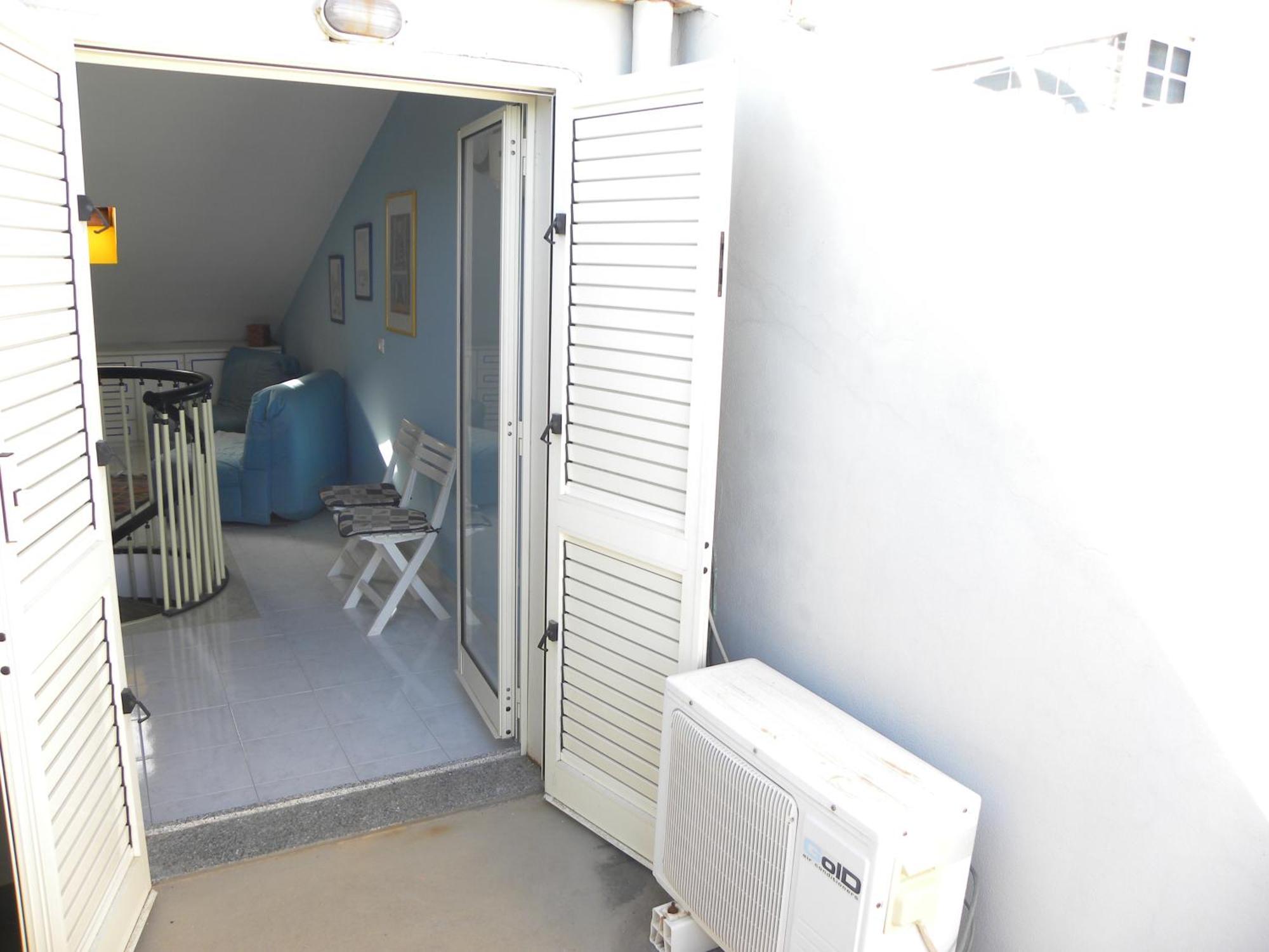 Mirone Apartment Fronte Mare Beachfront House Roccalumera Buitenkant foto